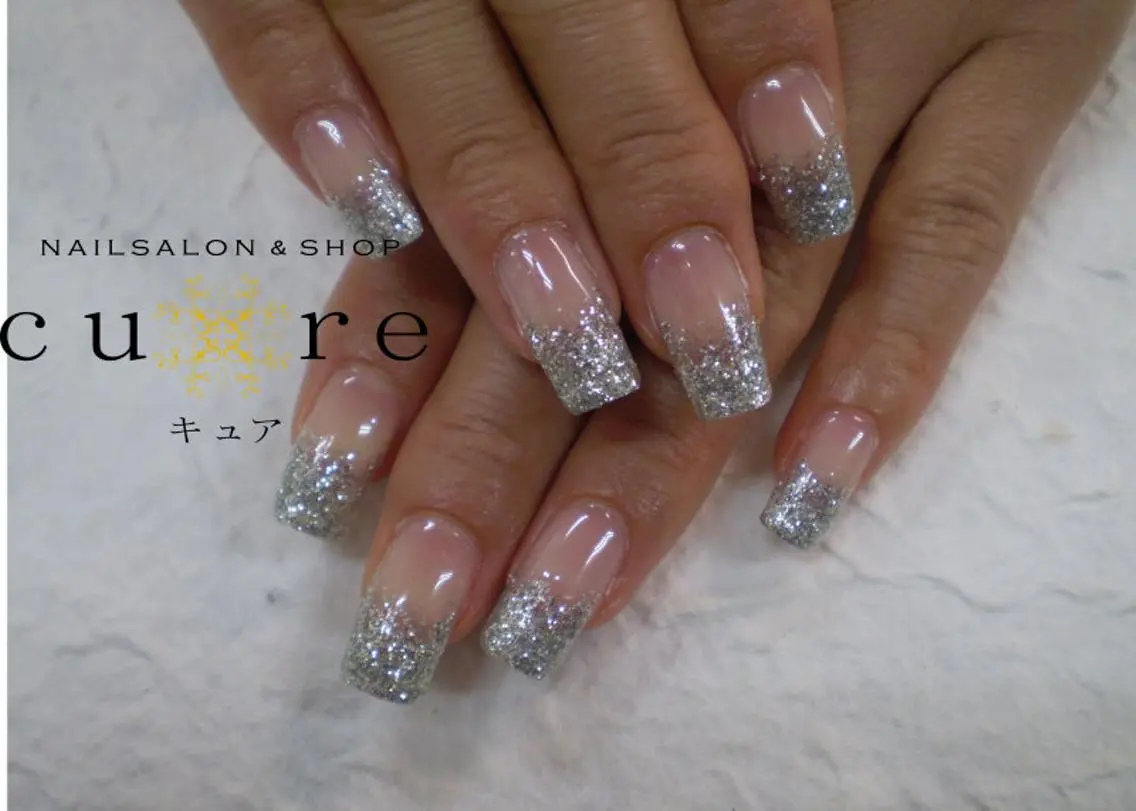 セミロング ネイル ハンドネイル ネイルサロン Cureのネイルデザイン