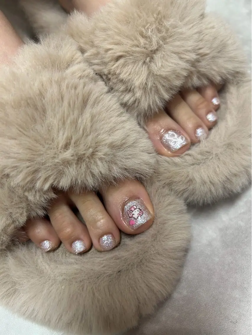 💜フットワンカラー　ラメ🙆🏻‍♀️【オフあり】💜の写真