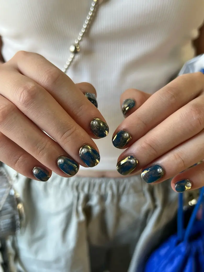ネイル ハンドネイル Hata nail 🎀個性派ニュアンスのネイルデザイン