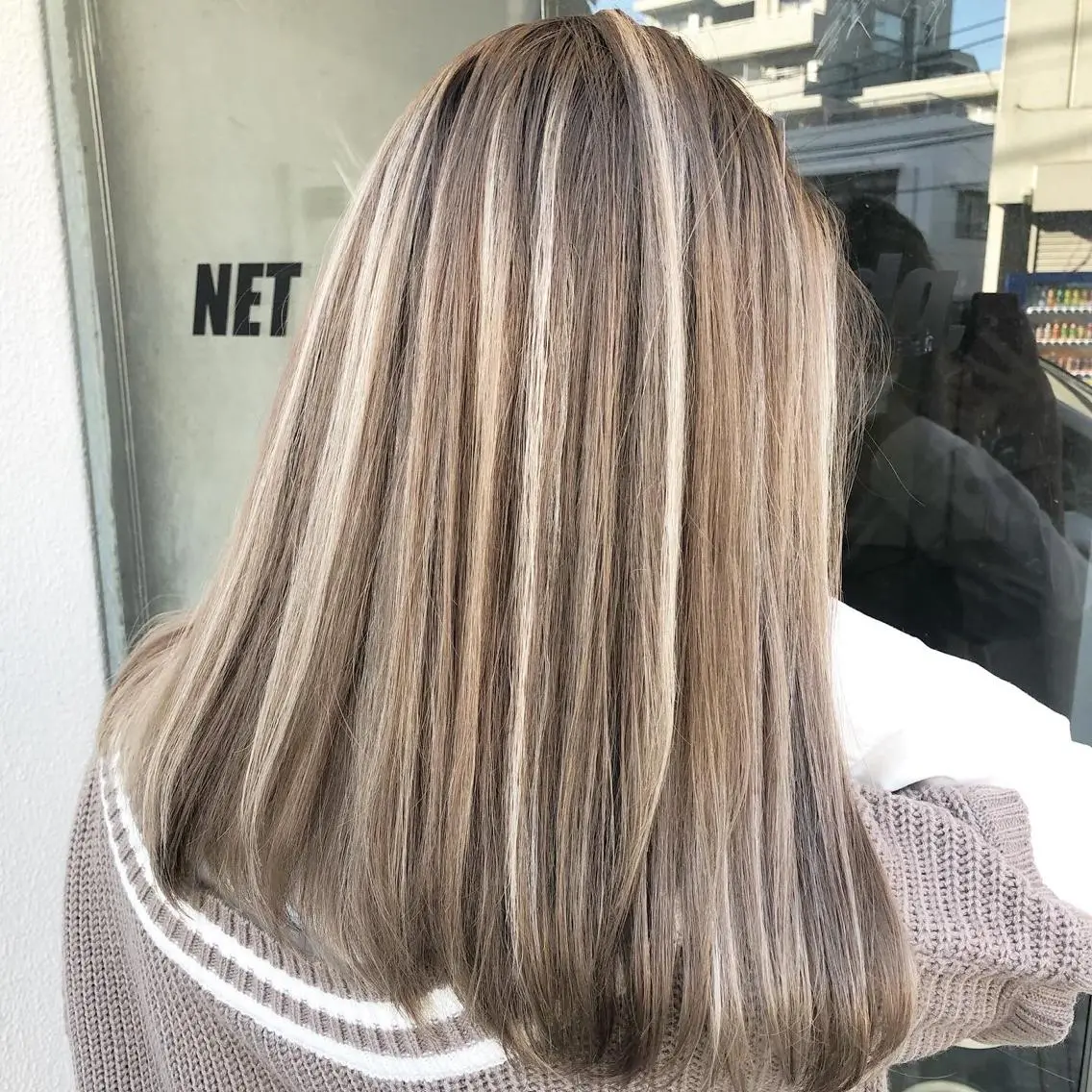 ロング カラー ハイライトカラー ハイライト 乕谷 美潮のヘアスタイル