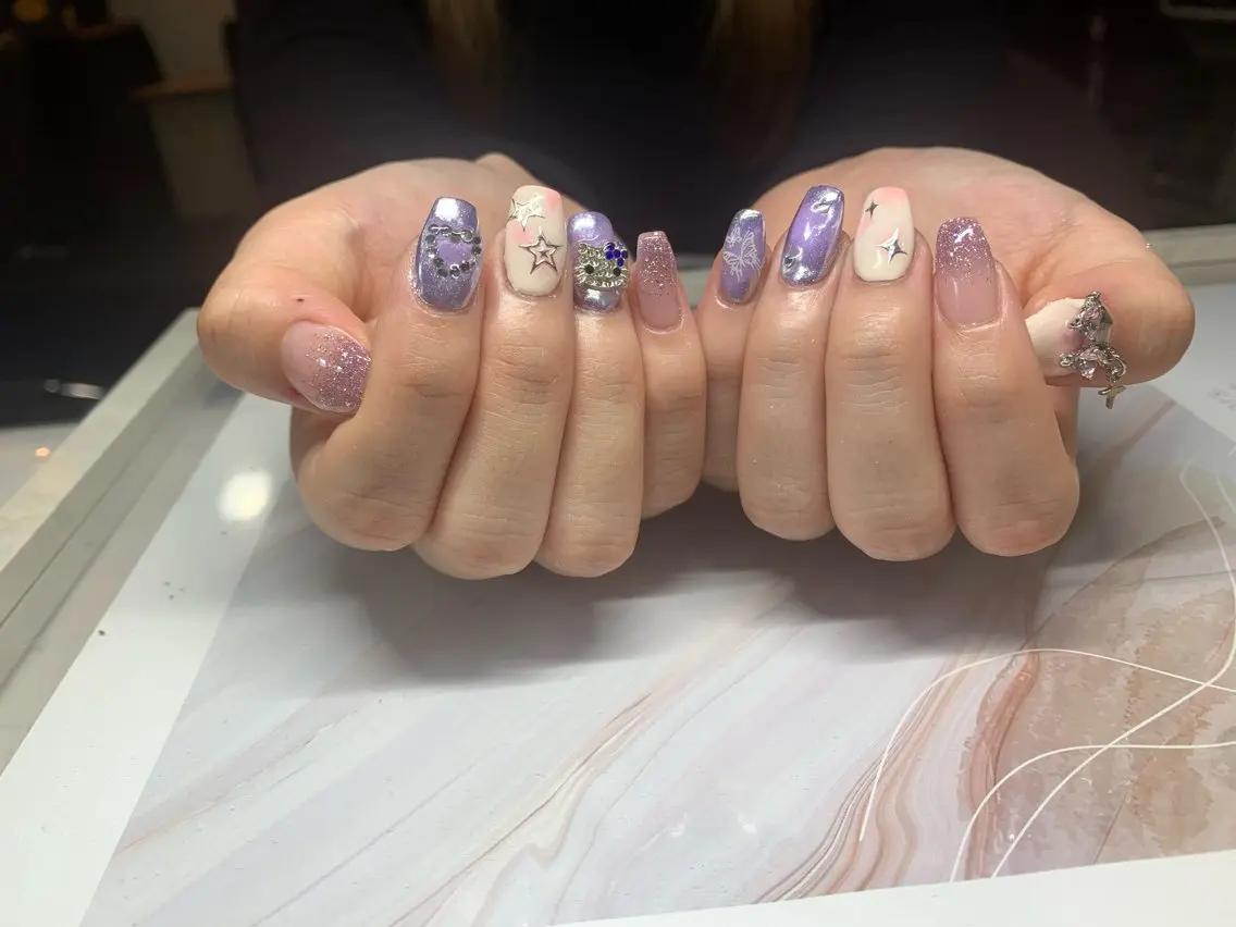 ネイル akina nailsのネイルデザイン