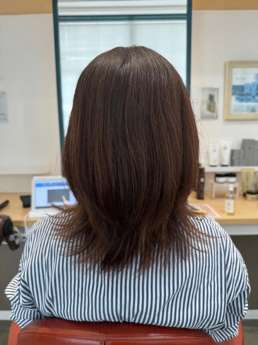 ミディアム カラー 大塚 しおりのヘアスタイル