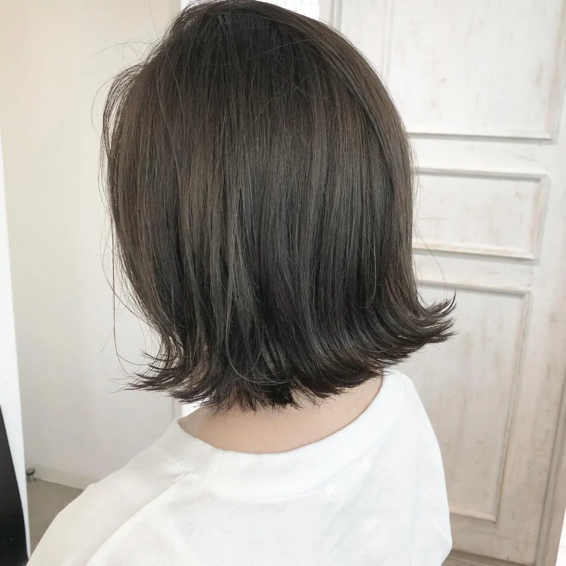 ミディアム カラー ブルーカラー ブルージュ 榎園 由美のヘアスタイル