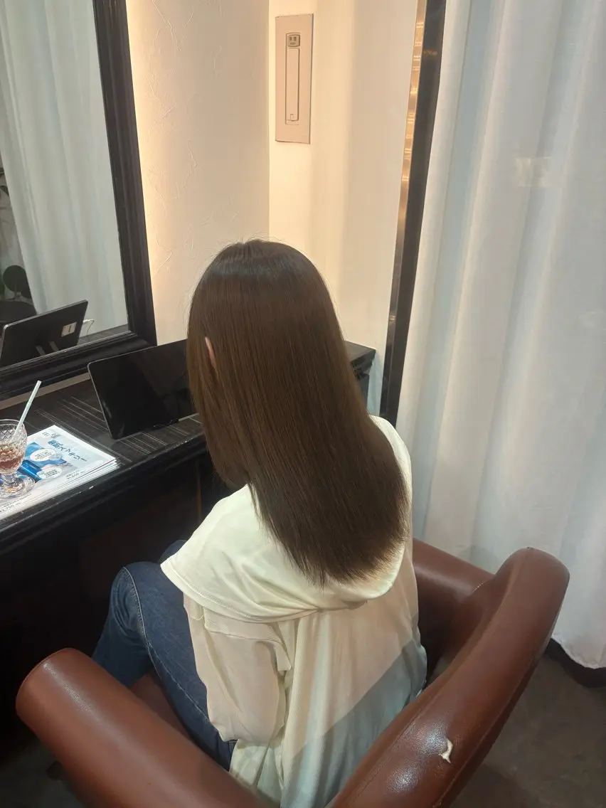セミロング カラー ヘアカラー gimmick✂️ Ririのヘアスタイル