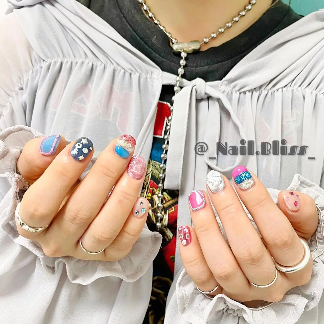 ネイル 水色 ピンク ハンドネイル NAIL BLISSのネイルデザイン