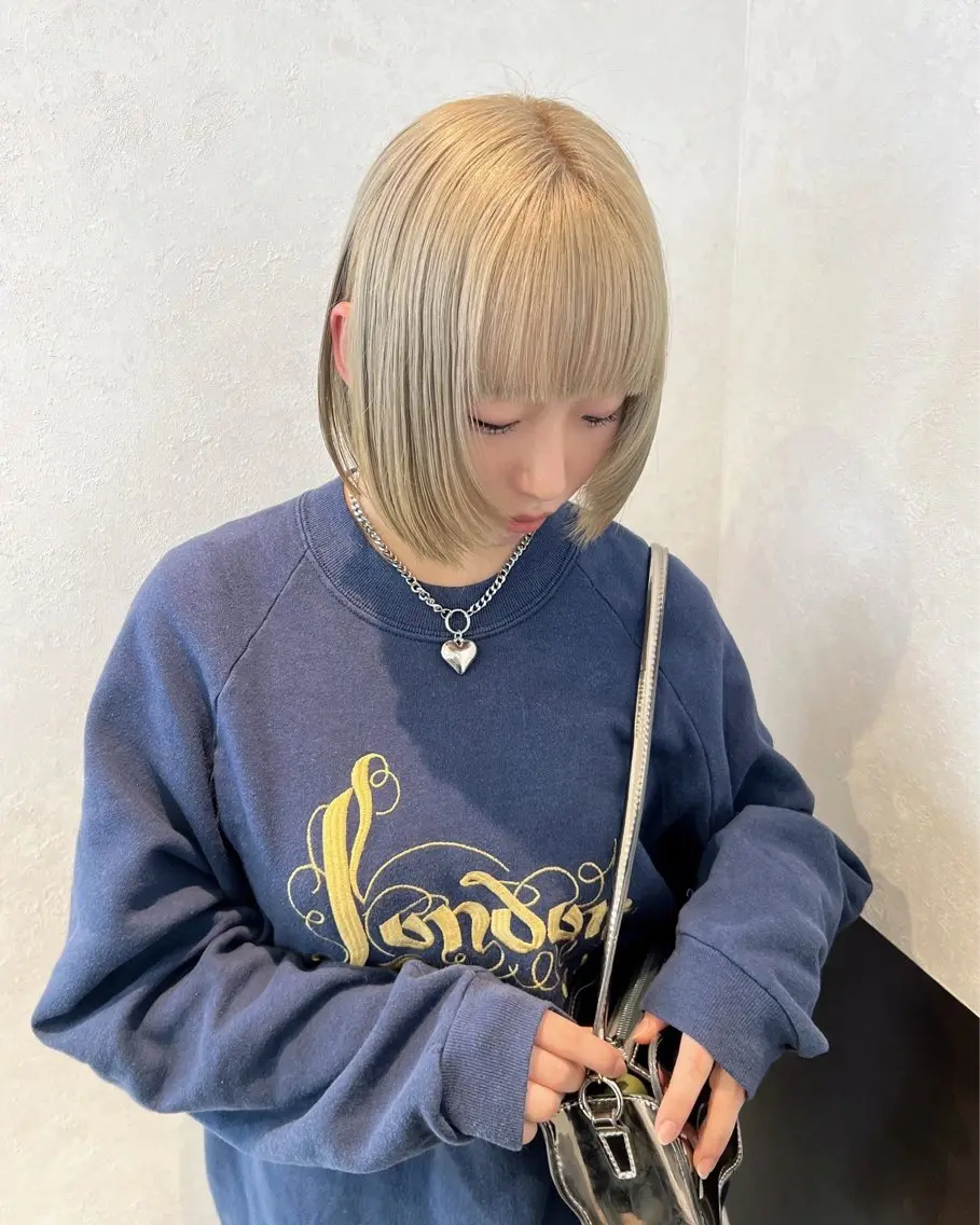 カラー 🖤複雑履歴ブリーチ Mizuki 🖤のヘアスタイル