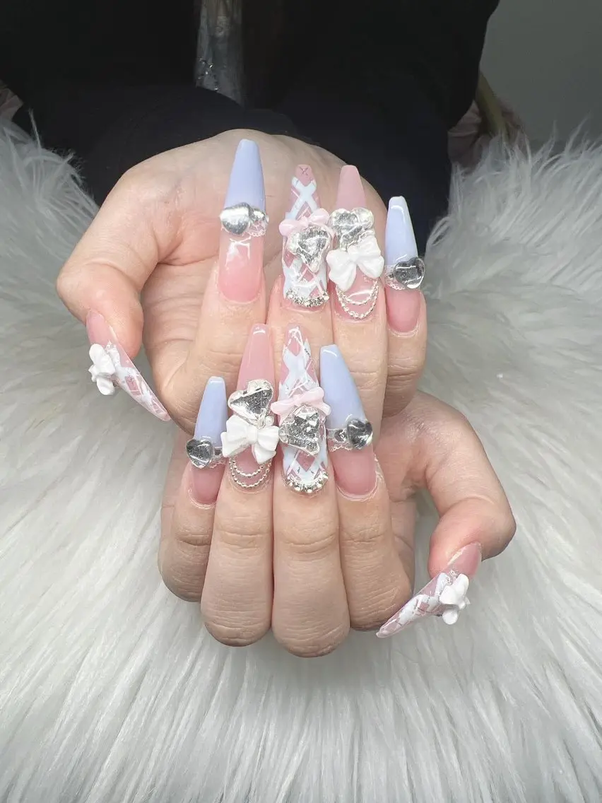 ネイル Lee Nailsのネイルデザイン