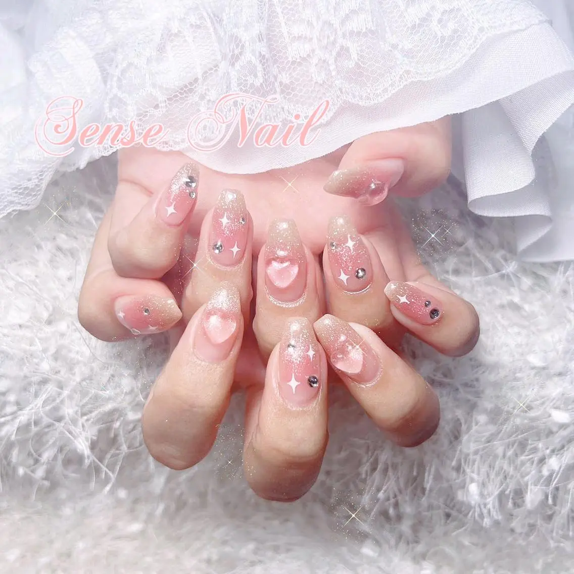 ネイル ハンドネイル ハンドケア Feinn Ink💕のネイルデザイン