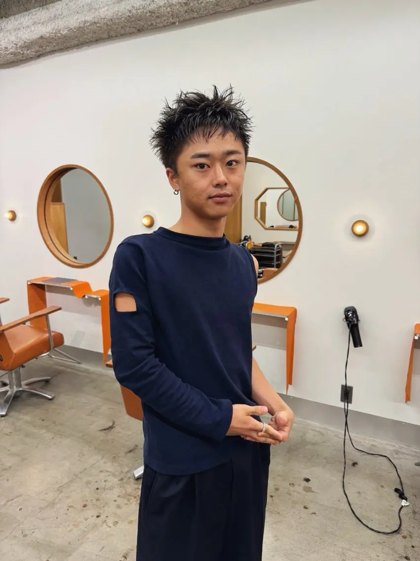 ショート メンズ カット 難波 晃助のヘアスタイル