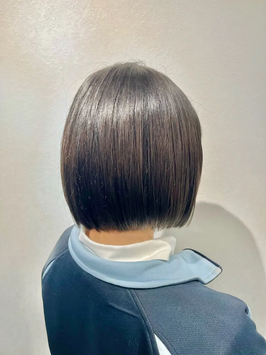 ミディアム カラー カット Kasumiso ヘアとまつげと眉毛のヘアスタイル
