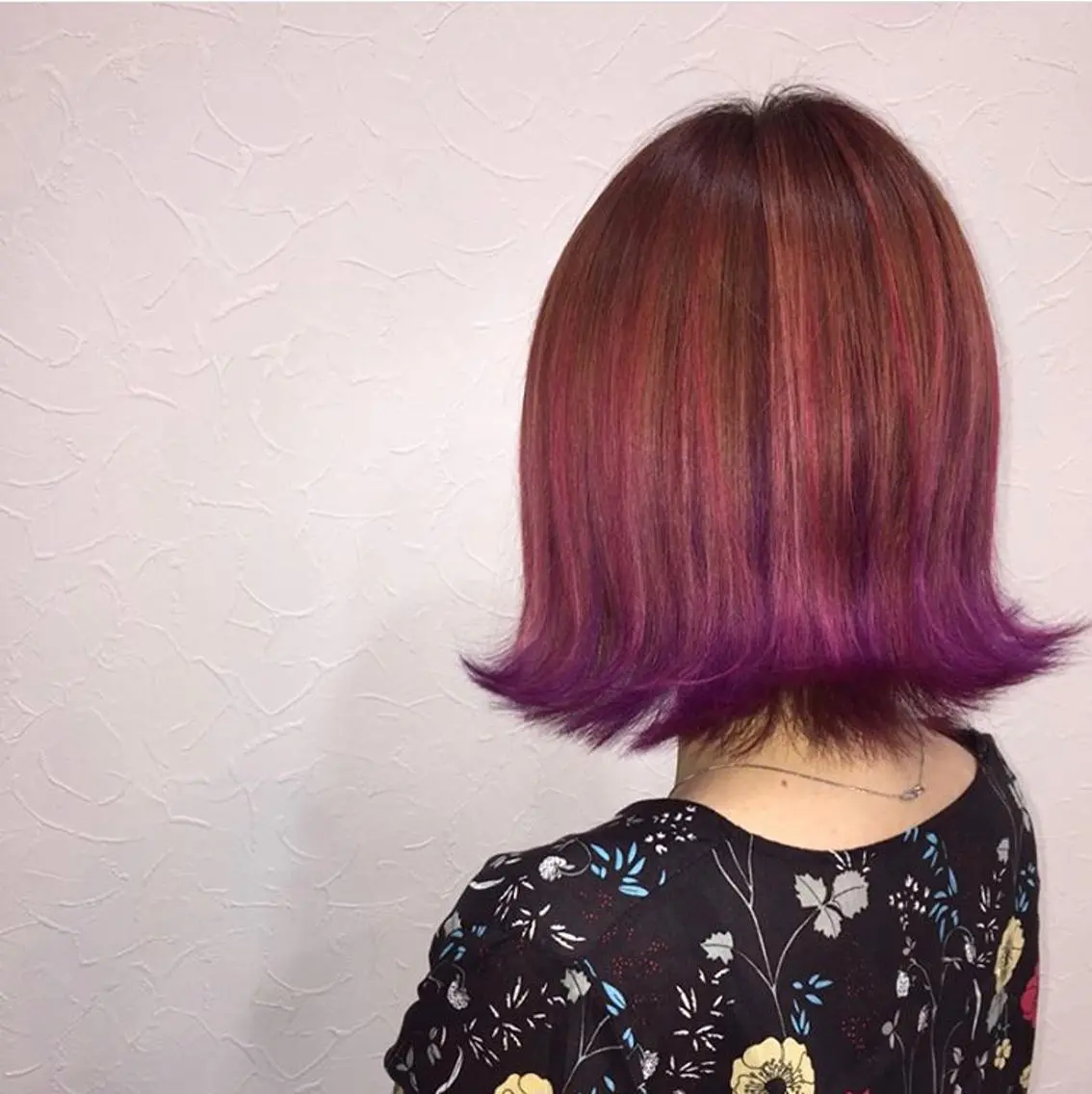 ショート ヘアカラー 松浦 圭希のヘアスタイル