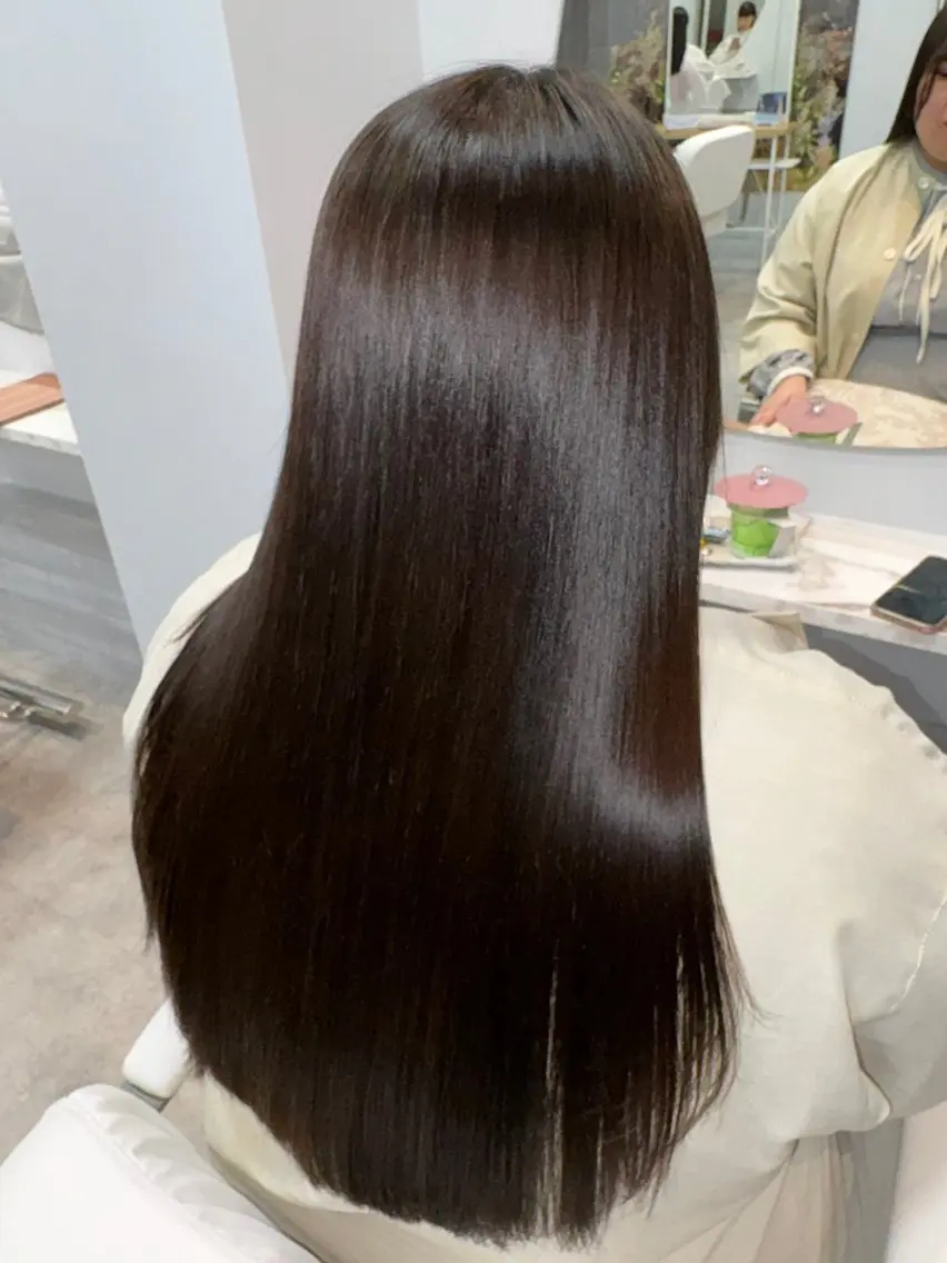 ロング 艶髪 垢抜けカラー 🫧渡邉優星のヘアスタイル