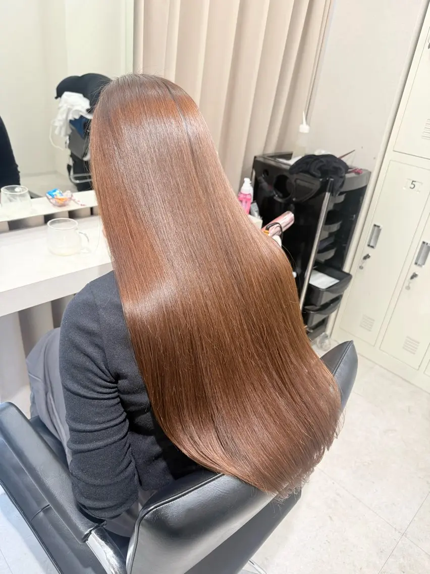 カラー パーマ カット 縮毛矯正 トリートメント haru 髪質改善サロンのヘアスタイル