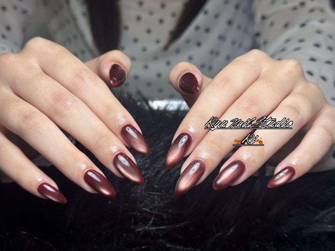 ネイル アートネイル ジェルネイル グラデーション マグネットネイル ニュアンスネイル ハンドネイル Ryu Nail Studioのネイルデザイン