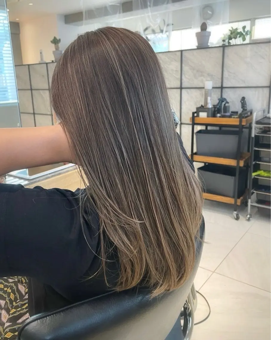 カラー ONE009 ハナ🎀のヘアスタイル