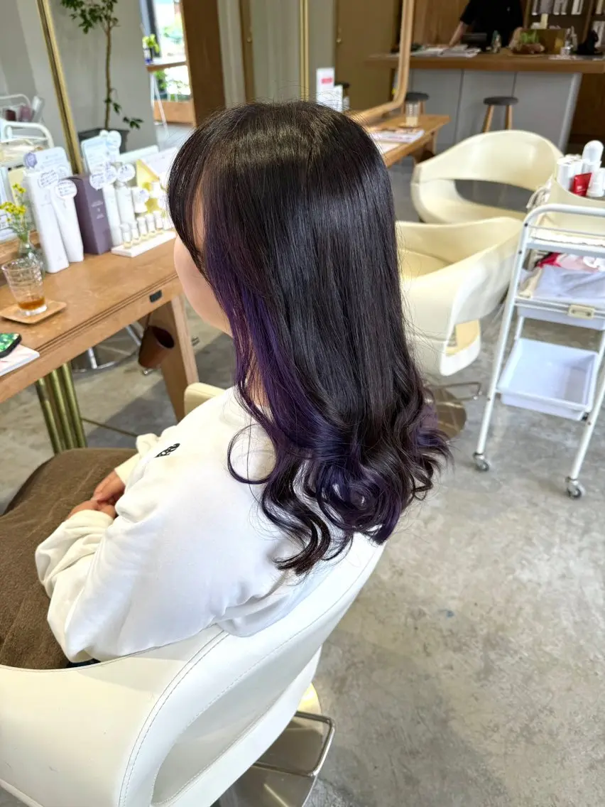 セミロング カラー イヤリングカラー ラベンダーカラー カット ヘアカラー WATANABE MISAKIのヘアスタイル