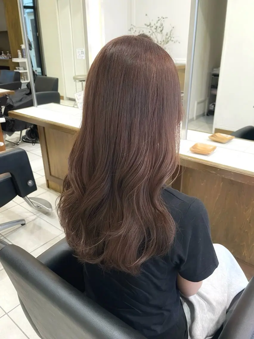 ロング ヘアカラー トリートメント 🎀透明感カラー🎀 稲垣至恩🎀のヘアスタイル