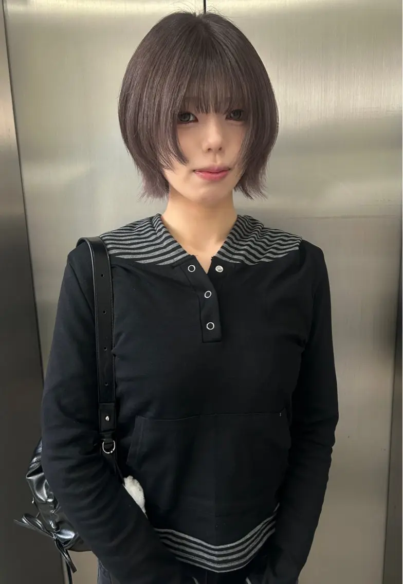 ショート カット ヘアカラー レイカ /ハイトーンのヘアスタイル