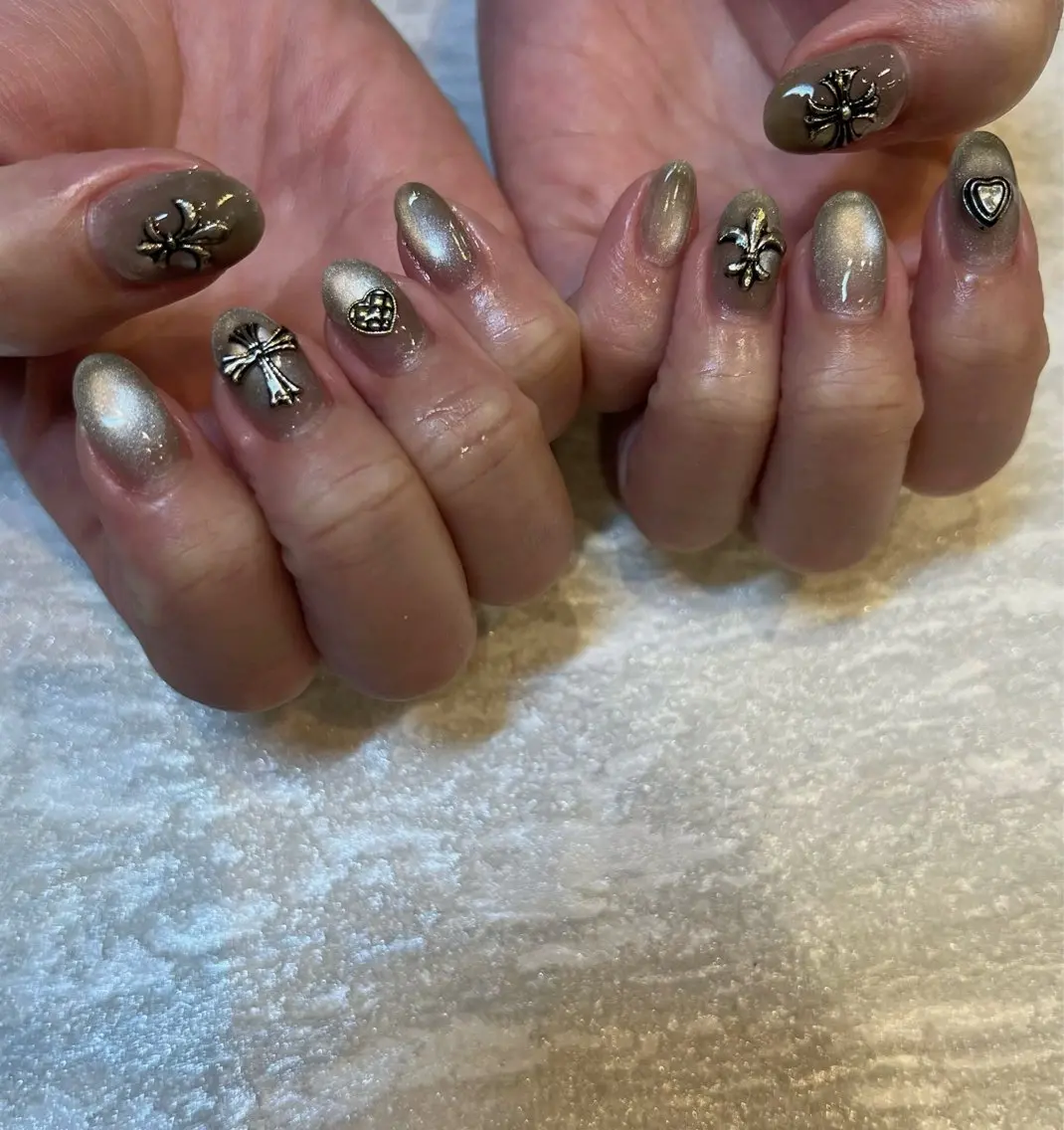 ネイル nailartist lisaのネイルデザイン