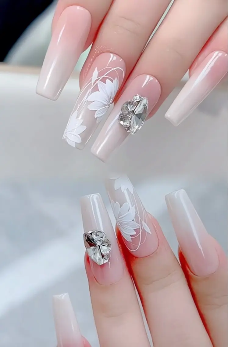 ネイル ハンドネイル D-BEAUTY Nailsalonのネイルデザイン