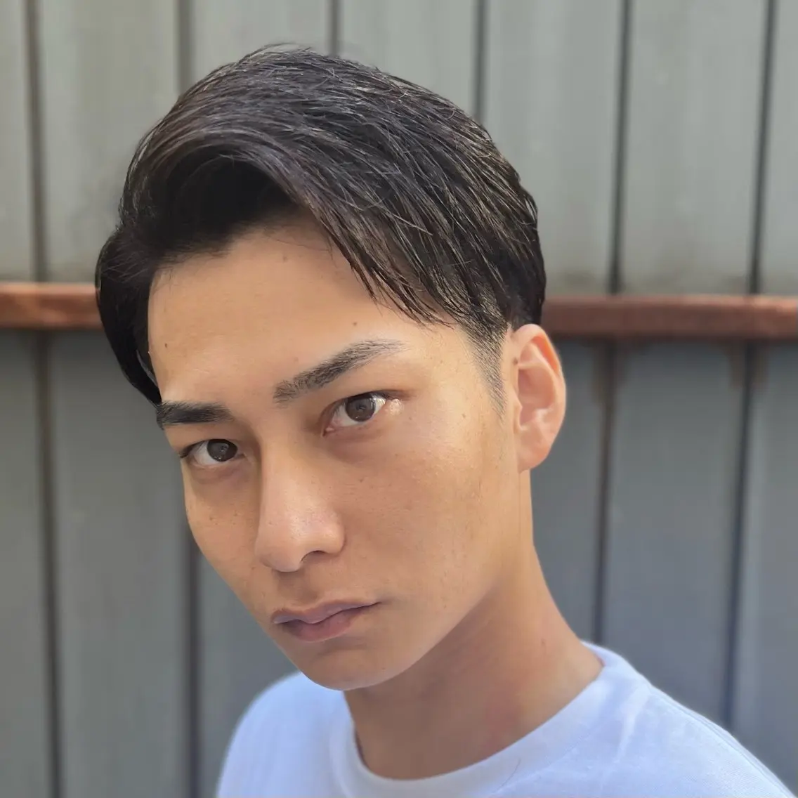 ミディアム メンズ 岩下 直生のヘアスタイル