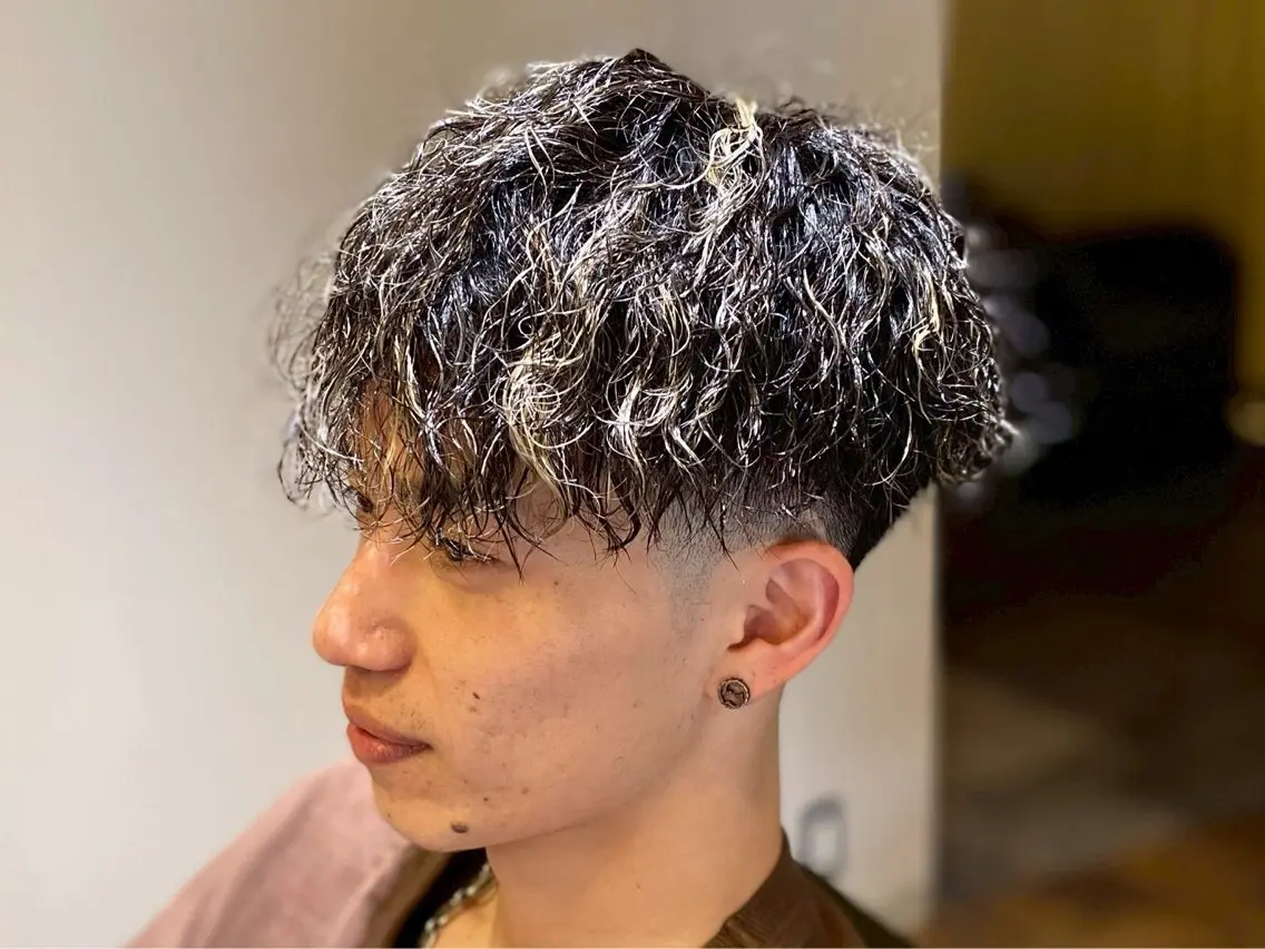 ショート カット ヘアカラー ⚡️RIPLAY⚡️ 村山壘希のヘアスタイル