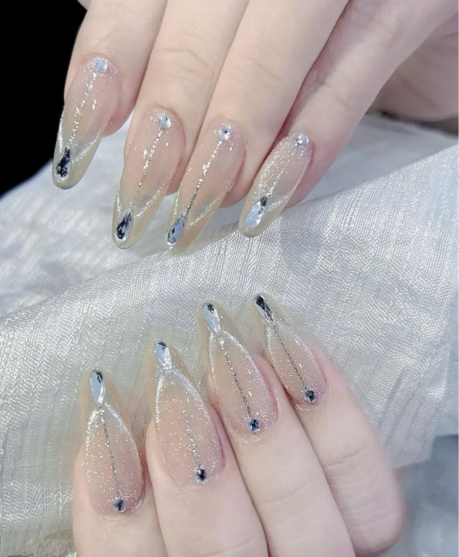 ネイル Hin Hana Nailのネイルデザイン