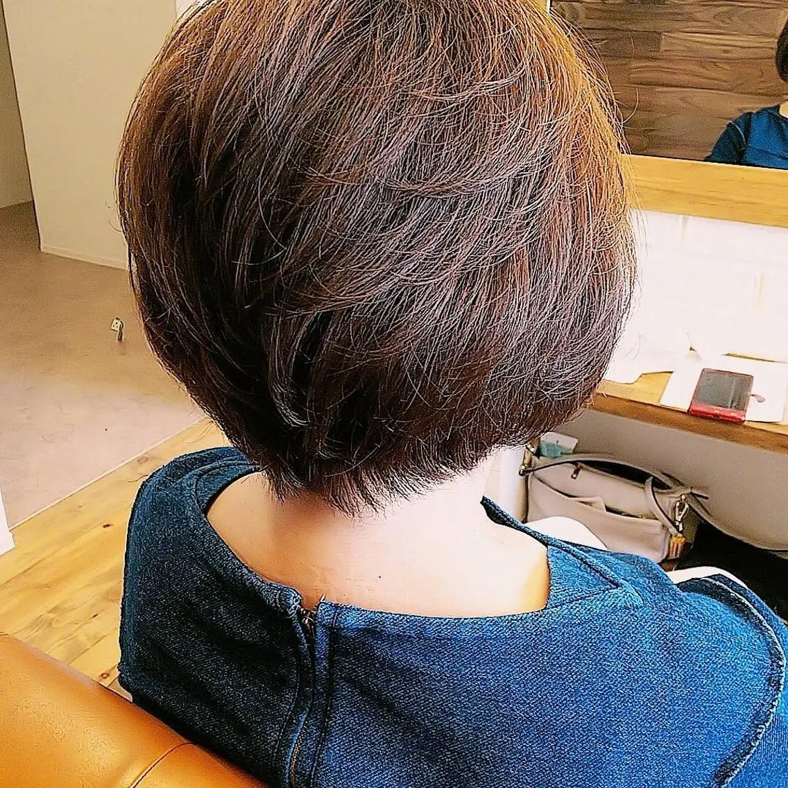 ショート 井上 真利のヘアスタイル