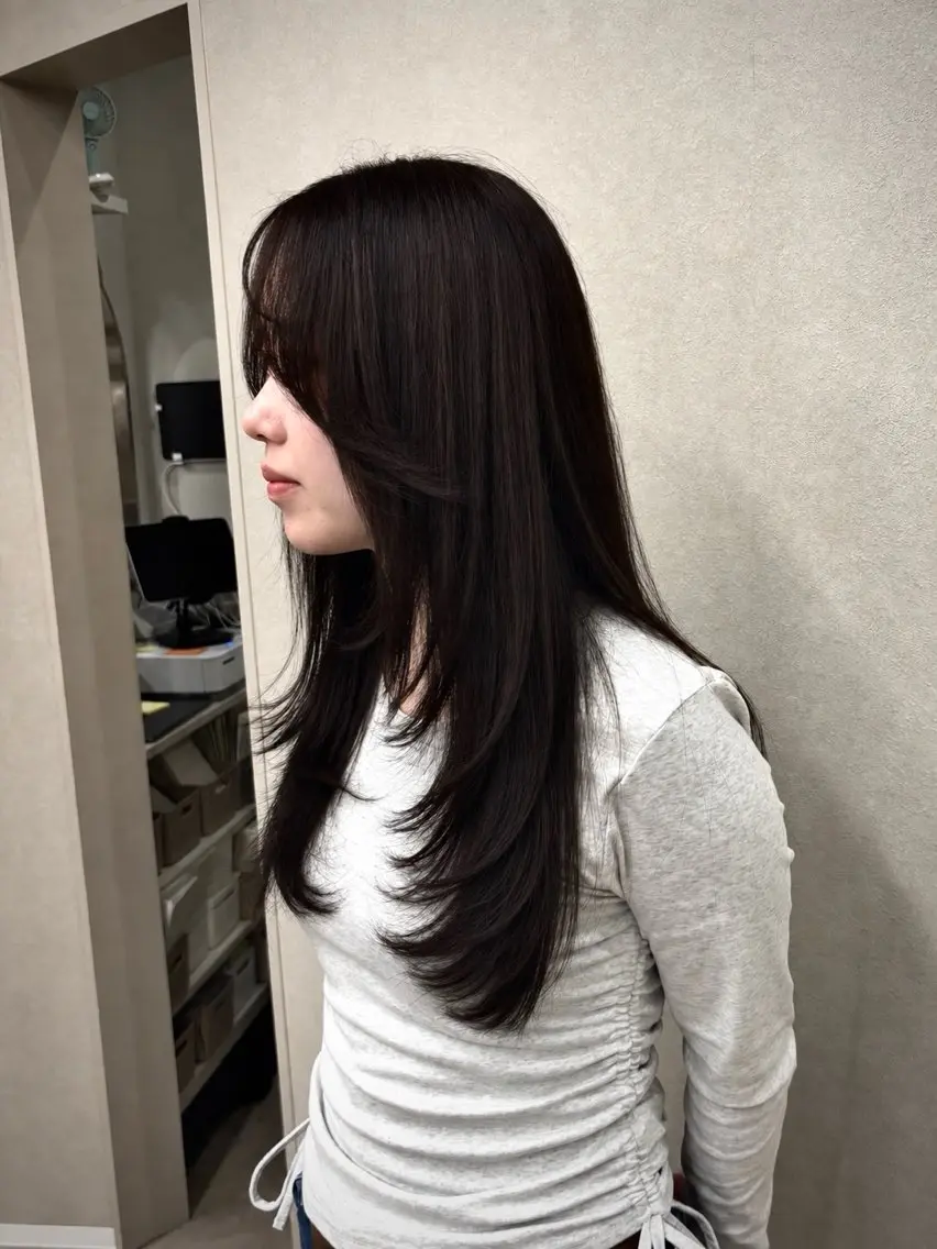 セミロング カット ヘアカラー ひいな /艶カラー🌿のヘアスタイル