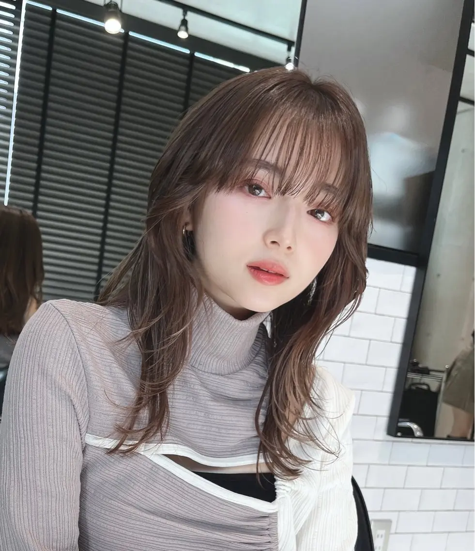 ミディアム カラー カット ヘアカラー トリートメント 🌫️大人韓国ヘア 🌫️naoyaのヘアスタイル
