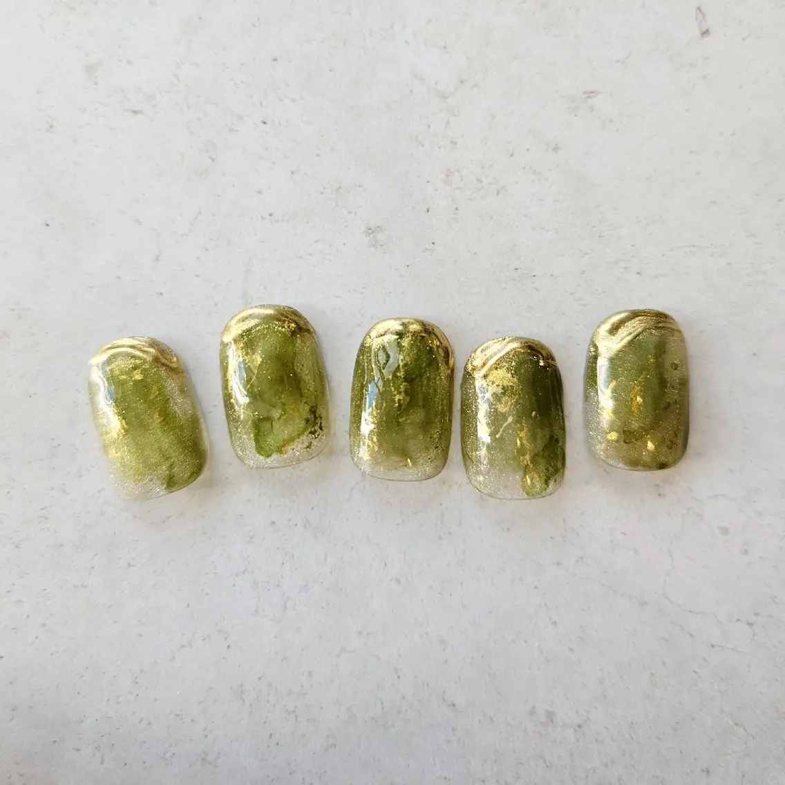 ネイル ジェルネイル マグネットネイル ニュアンスネイル パラジェル 冬ネイル Nailsalon manoのネイルデザイン