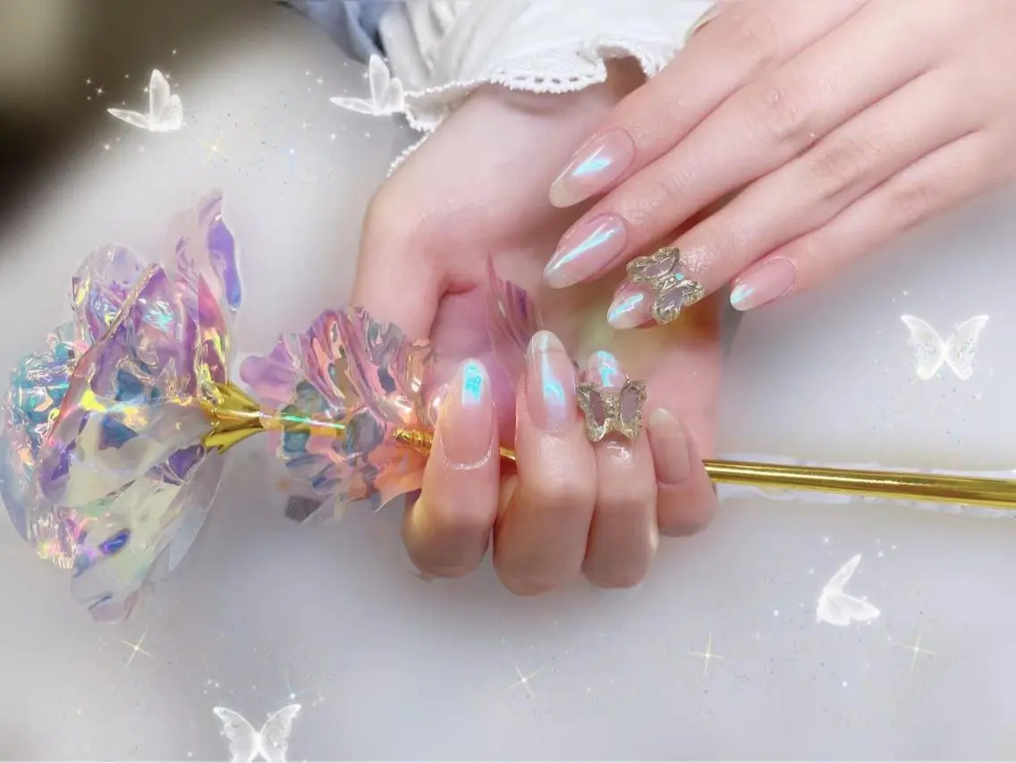 ネイル ハンドネイル Queens みなみのネイルデザイン