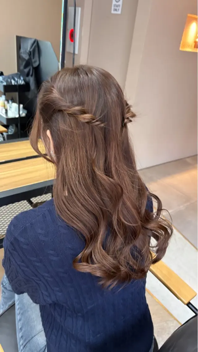 ヘアアレンジ ヘアセット 🩶𝐤𝐢𝐧𝐚 🩶のヘアスタイル