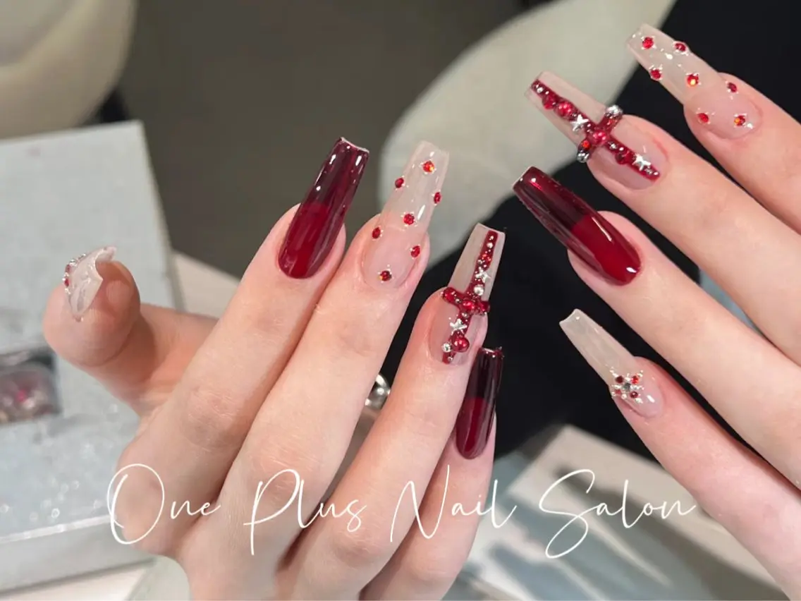 ネイル ハンドネイル One Plus Nail Salonのネイルデザイン