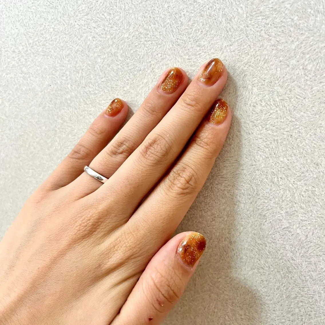 ネイル ニュアンスネイル ハンドネイル Pilina 長岡のマツエク・マツパデザイン