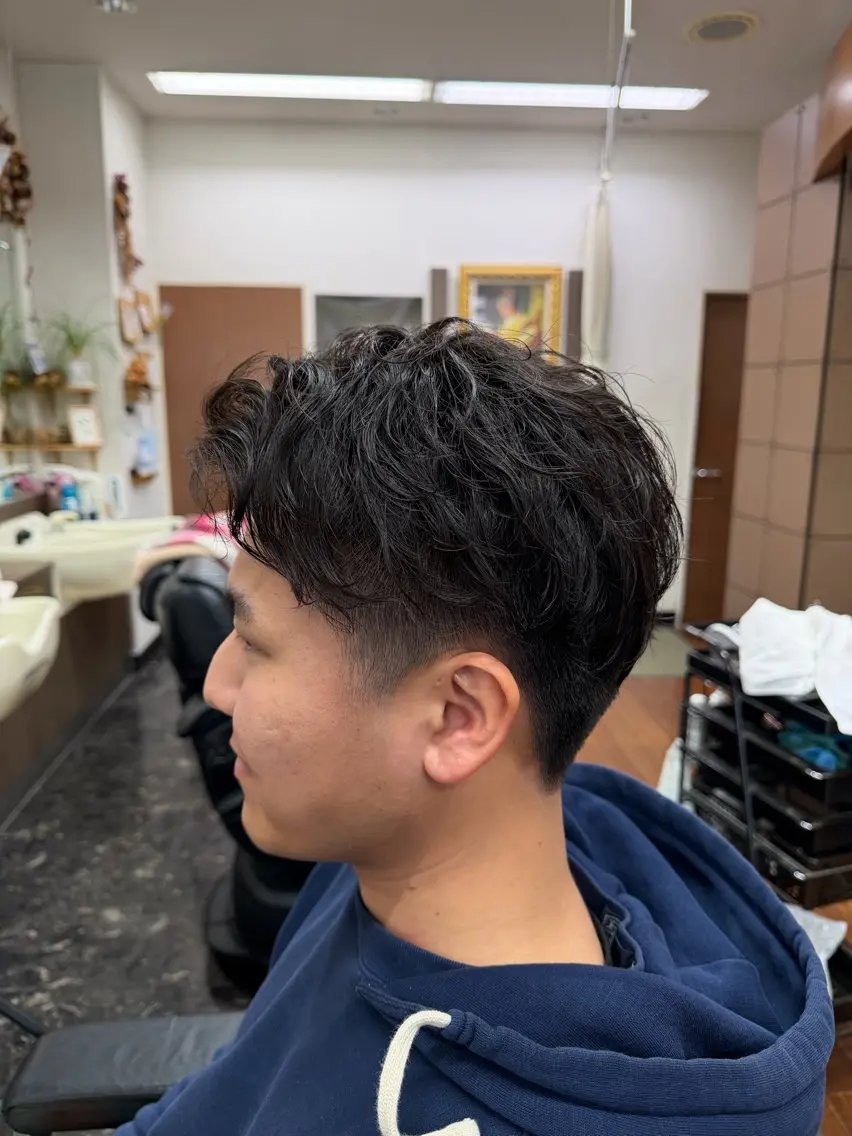 ショート パーマ メンズ 竹村 勇輝のヘアスタイル