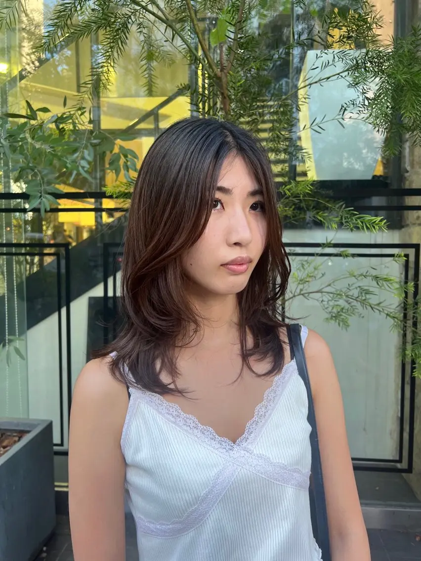 セミロング レイヤーカット 🎀レイヤー/ カラー🐕🦺anのヘアスタイル