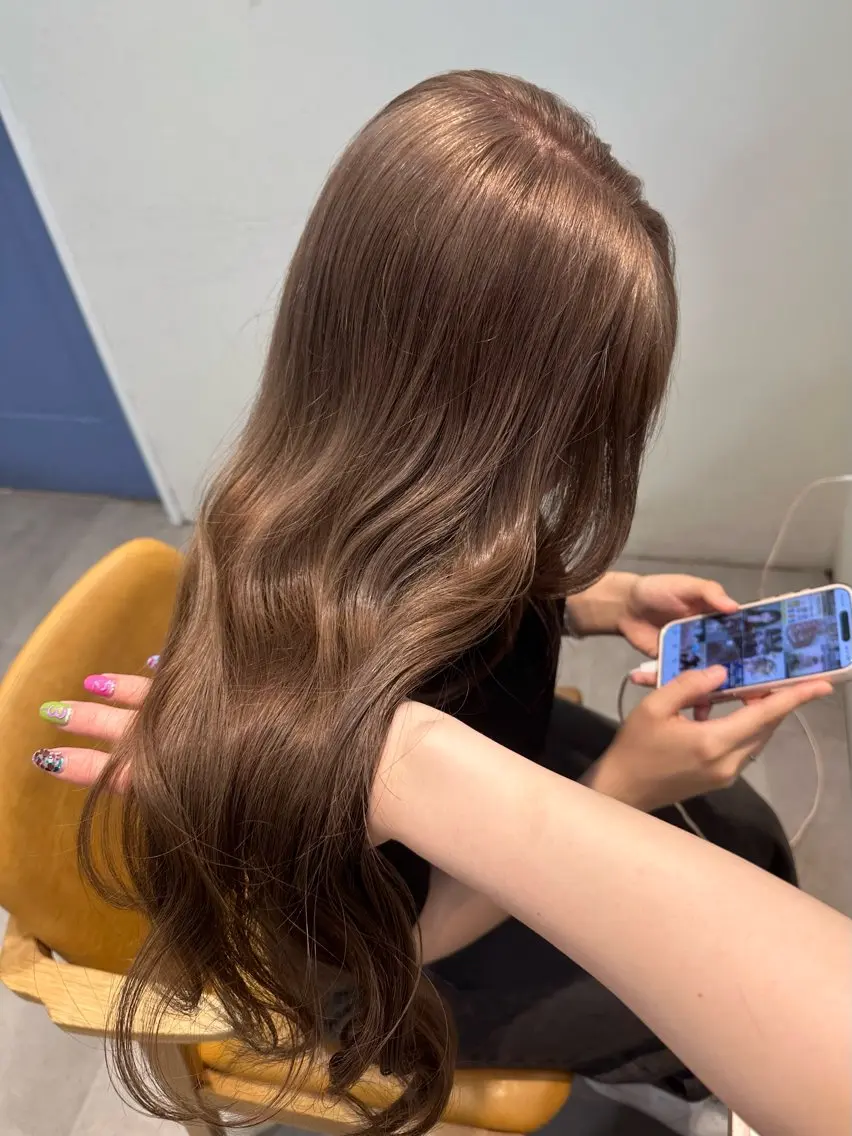 ロング カラー HANAME 原宿美容室のヘアスタイル