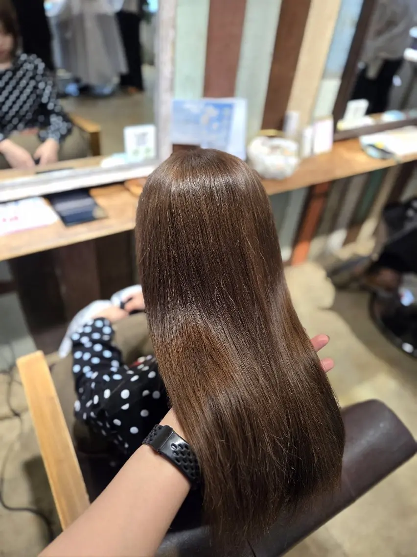 カラー 谷岡 沙也佳のヘアスタイル
