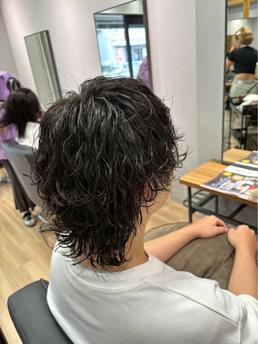 メンズカット&パーマ【月,火曜日限定/材料費のみ◎/先輩チェック付✨】の写真
