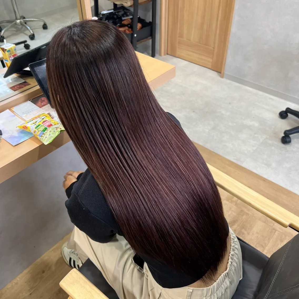 ロング カラー ラベンダーカラー ピンクカラー ピンクラベンダー ヘアカラー 愛 理のヘアスタイル