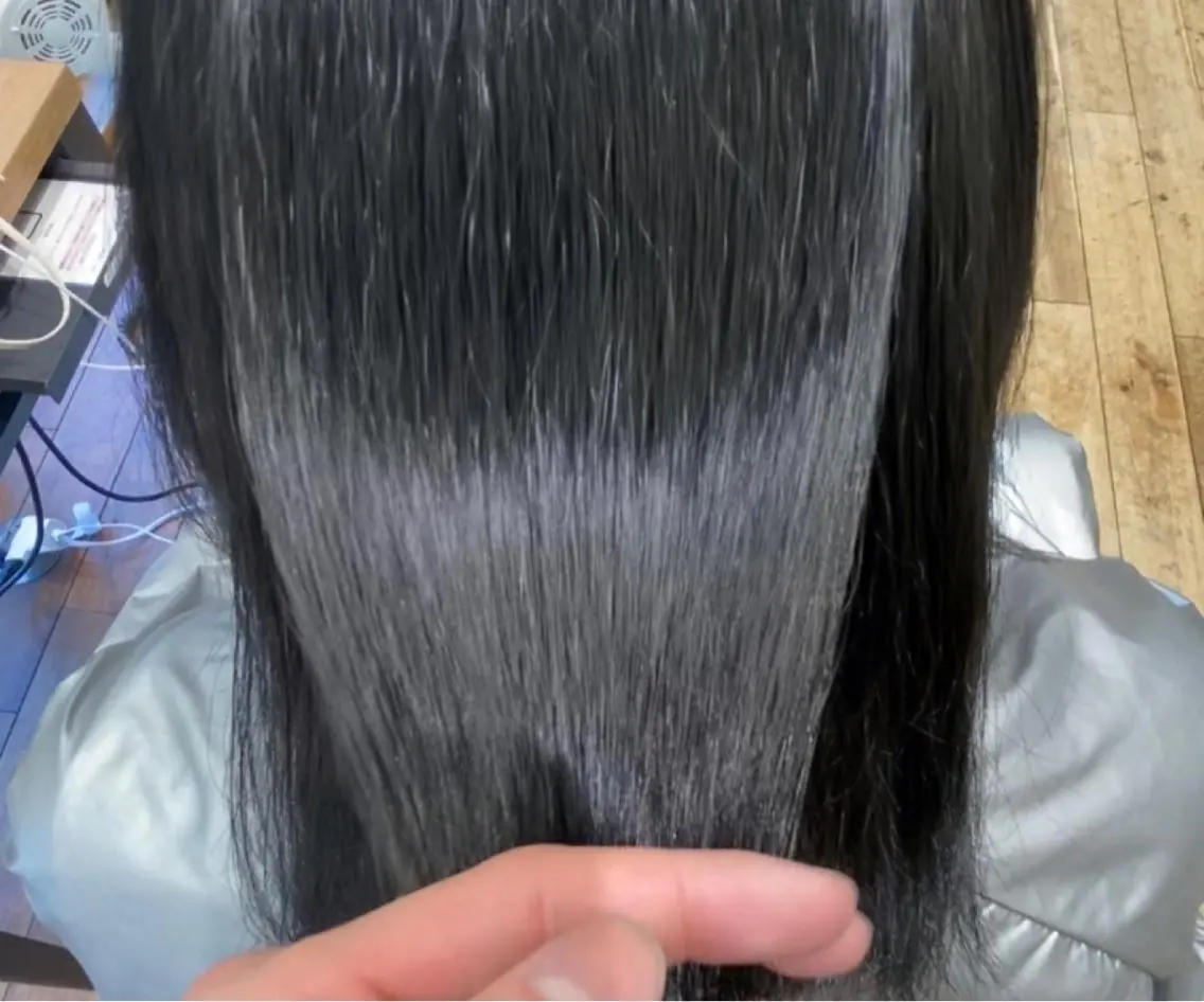 カラー 銀座/レイヤー 顔周りカット溝手優太のヘアスタイル