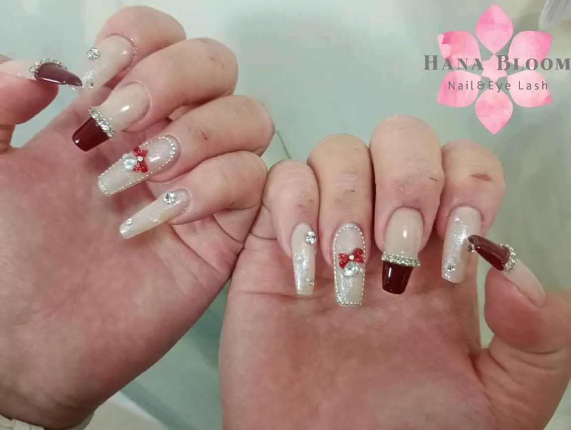 ネイル 長さ出し フットネイル 韓国ネイル マグネットネイル 持ち込み ハンドネイル ハンドケア Hana Bloom Nail 渋谷道玄坂のネイルデザイン