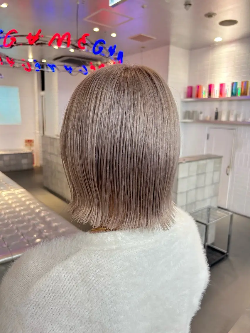 ミディアム ミディアムパーマ ボブ エクステ 外国人風カラー レイヤーカット ヘアカラー トリートメント MiRI💜地毛級 エクステ✖似合わせ技のヘアスタイル