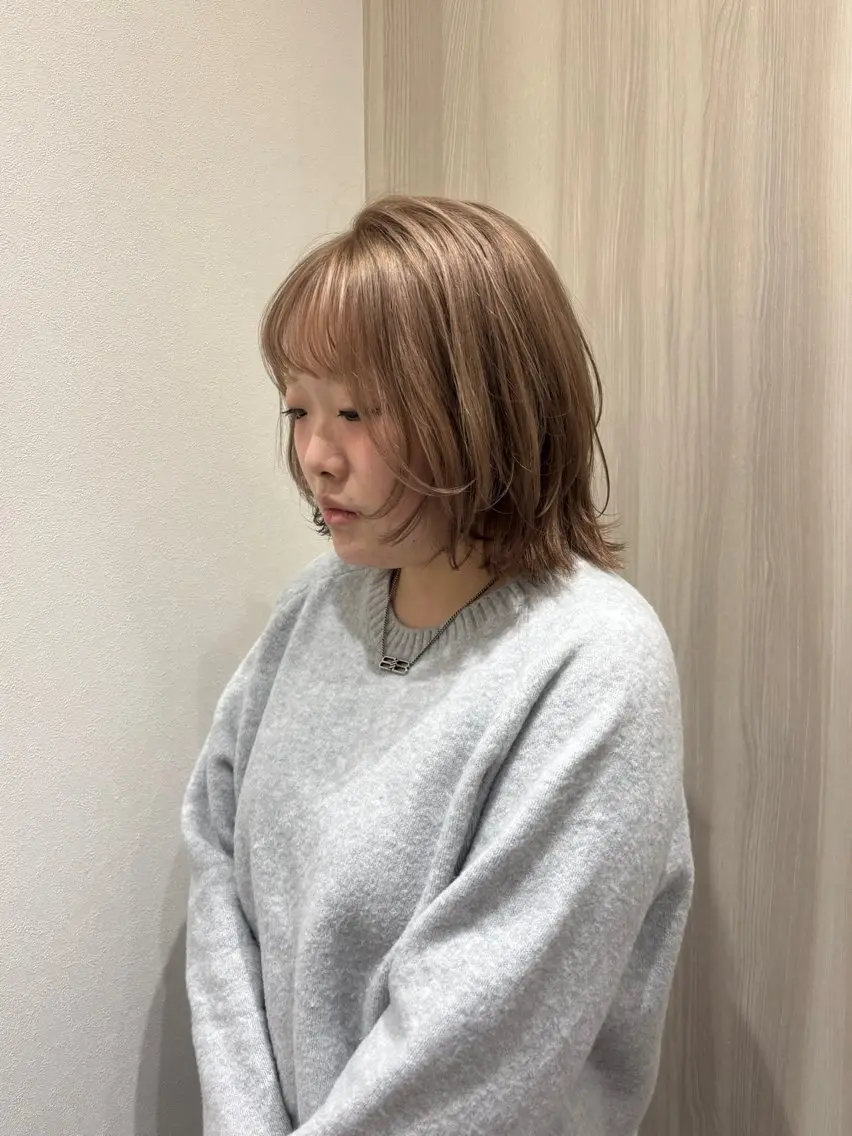 ブリーチ1回➕ケアトリートメント　【ロング料金なし】の写真