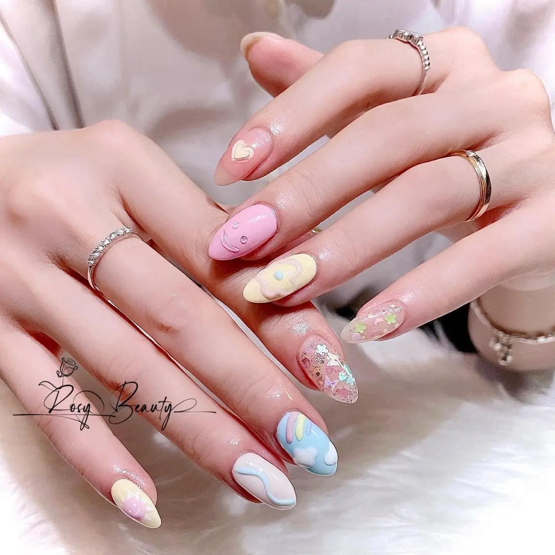 ネイル ハンドネイル RosyBeauty スカルプ専門店のネイルデザイン