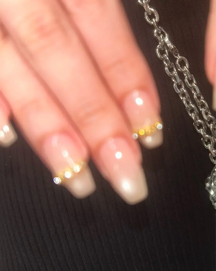 ネイル ハンドネイル EmaNail🎀 Haaruのネイルデザイン