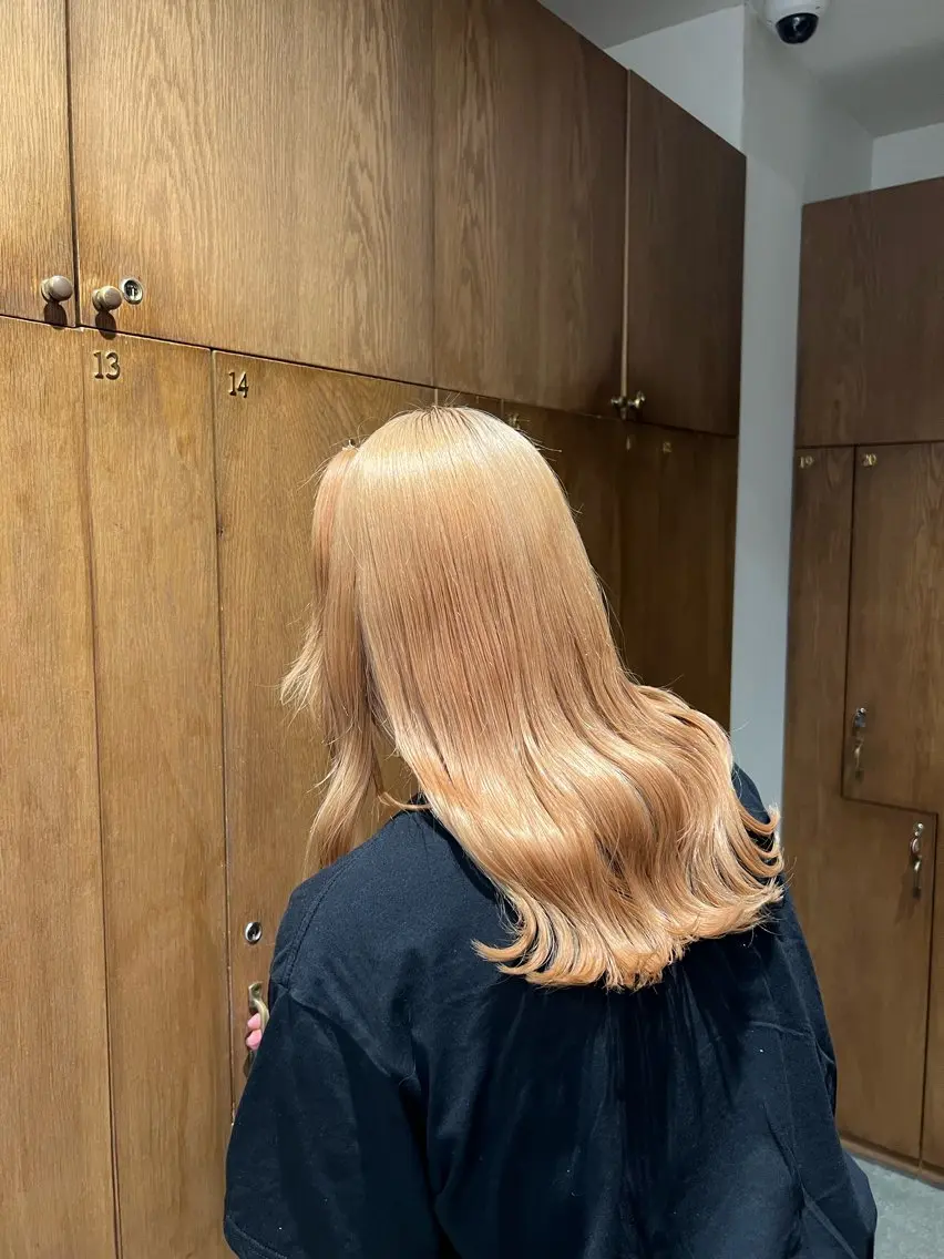 【透明感プラス💎】ダブルカラー（ブリーチ有）の写真