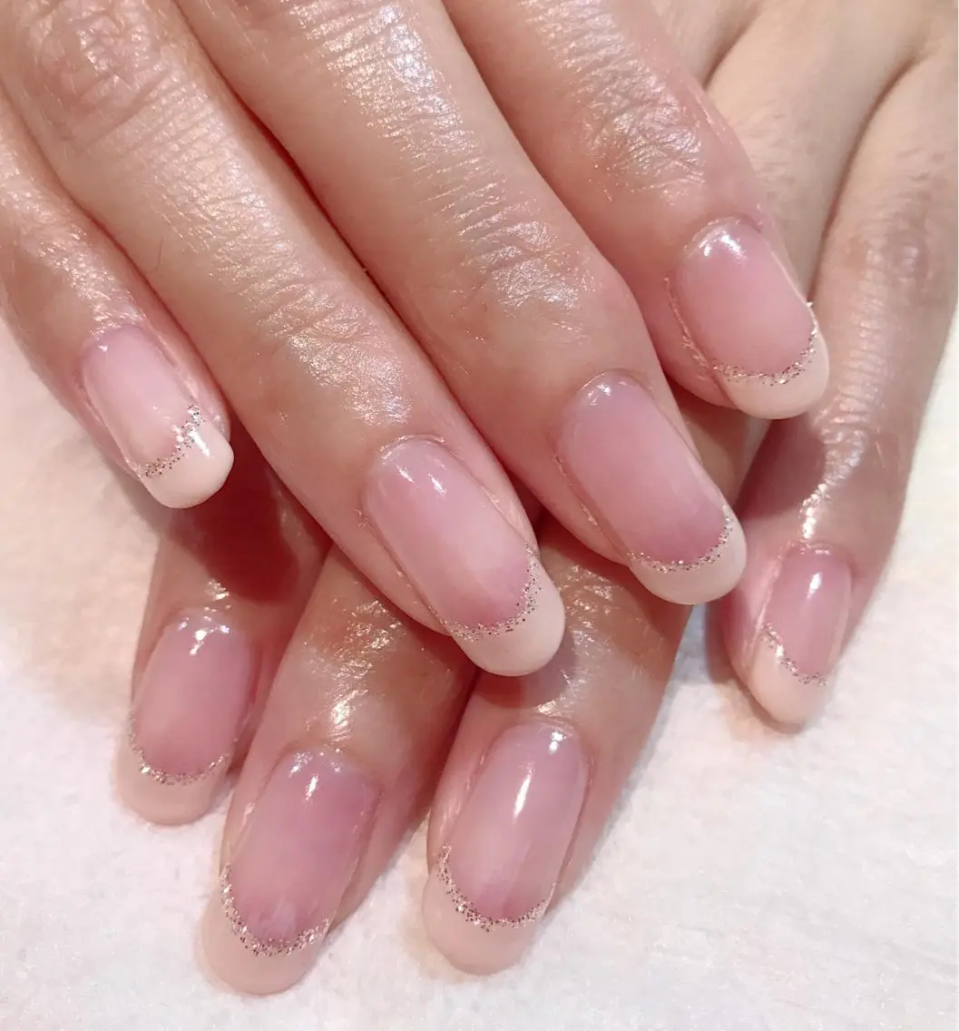 ネイル クリアネイル フレンチネイル ラメ(グリッター) ハンドネイル NAILSALON AMULEのネイルデザイン