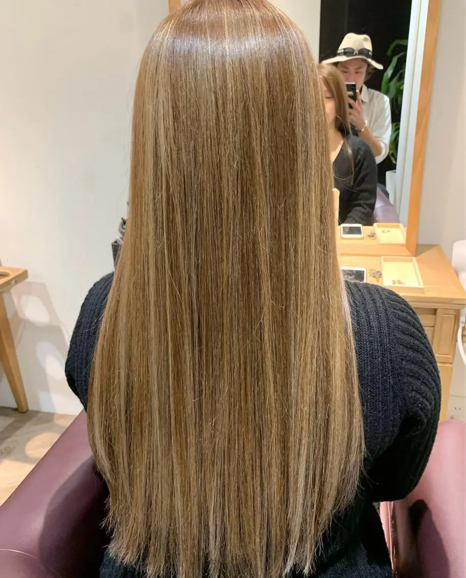 ロング カラー ヘアアレンジ ハイライトカラー ハイライト ヘアカラー トリートメント ヘアセット トップスタイリスト Shoyaのヘアスタイル